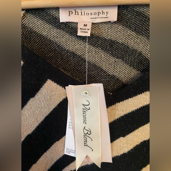 NWT Philosophy Republic Clothing Sweater- Medium - Picture 5 of 5